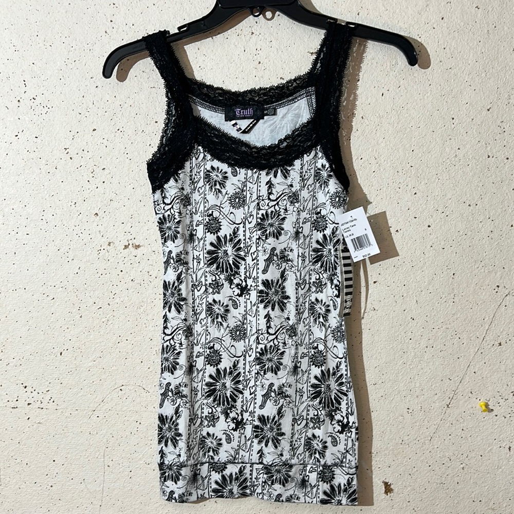 Women’s Truth Soul Armor Small New Tank Top